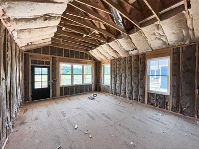 Brand new construction in the charming waterfront town of - photo 10