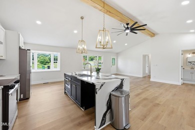 Beautifully renovated brick ranch with a finished walk-out - photo 12