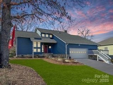 BEAUTIFUL 4 BEDROOM HOME WITH SPECTACULAR GOLF COURSE AND LAKE - photo 3