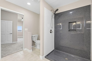 Panoramic Lake Views | Fully Renovated | 6 Bedrooms | 4,000 Sq - photo 22
