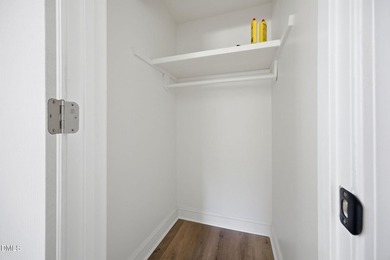 Beautifully renovated brick ranch with a finished walk-out - photo 40