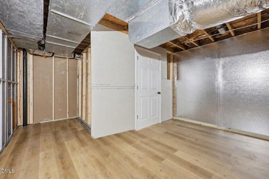 Beautifully renovated brick ranch with a finished walk-out - photo 43