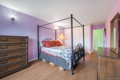 Welcome to this inviting residence at 85-15 Main Street, ideally - photo 9