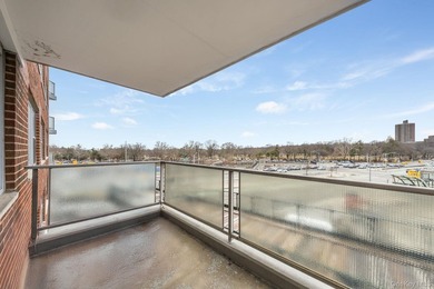 Welcome to this inviting residence at 85-15 Main Street, ideally - photo 10