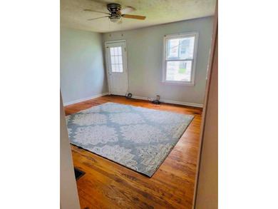 Additional listing photo 2