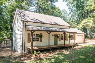 Lake Allatoona Home For Sale in Woodstock Georgia