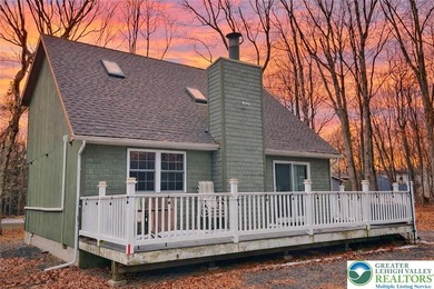 Bear Creek Lake Home For Sale in Penn Forest Twp Pennsylvania