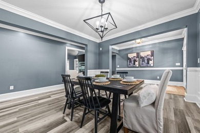 TRADITIONAL TWO STORY FAIRWAY HOME IN GREAT WATERS AT REYNOLDS - photo 9