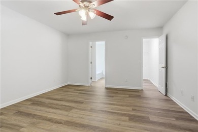 Explore 249 Serenoa Dr, a residence with recent fresh interior - photo 14