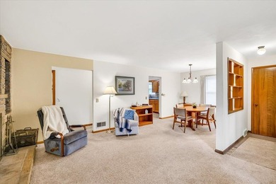 Northeast side ranch in move-in condition! Hard wood floors in - photo 16