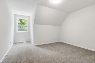 Explore 249 Serenoa Dr, a residence with recent fresh interior - photo 17
