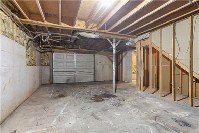 Explore 249 Serenoa Dr, a residence with recent fresh interior - photo 32