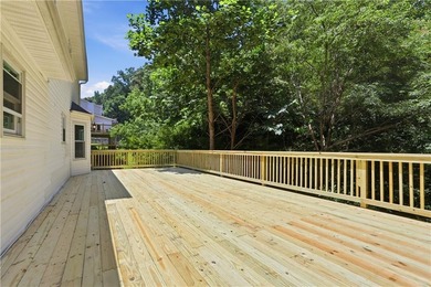 Explore 249 Serenoa Dr, a residence with recent fresh interior - photo 35
