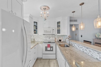 Lake Condo For Sale in Delray Beach, Florida