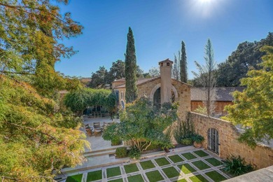 104 La Posada is an exquisite and private lakeside compound - photo 3
