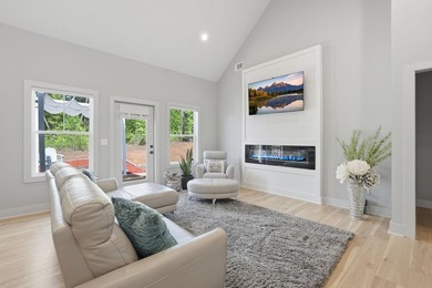Better than new and loaded with luxury upgrades at an affordable - photo 9