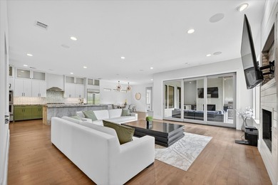 Owner Financing Available. Exceptional Luxury Living in Craig - photo 9