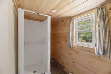 Escape to your own private off-grid retreat with owned water - photo 7