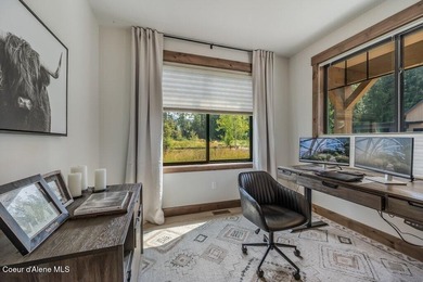 Nestled within The Idaho Club, The Oxbow offers an exclusive - photo 11