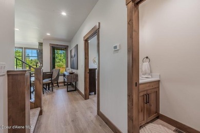 Nestled within The Idaho Club, The Oxbow offers an exclusive - photo 15