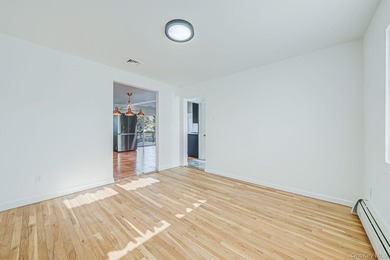 Welcome Home To This Incredible & Fully Renovated Waterfront - photo 16