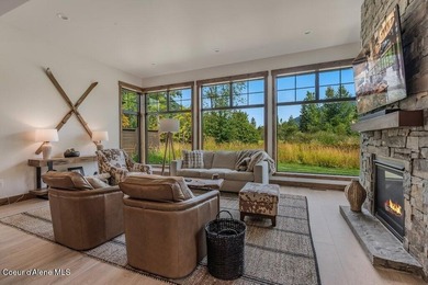 Nestled within The Idaho Club, The Oxbow offers an exclusive - photo 18