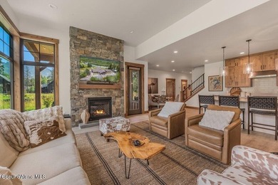 Nestled within The Idaho Club, The Oxbow offers an exclusive - photo 22
