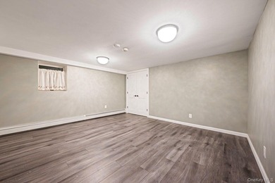 Welcome Home To This Incredible & Fully Renovated Waterfront - photo 32