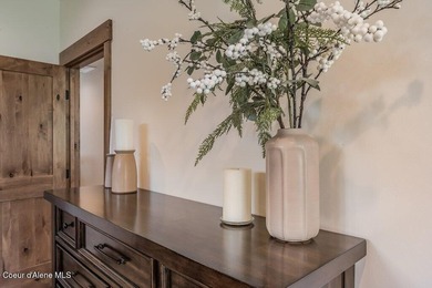 Nestled within The Idaho Club, The Oxbow offers an exclusive - photo 36