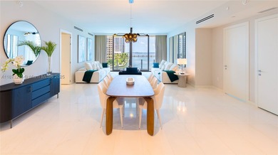 Largest Split Floor plan, Fully Furnished 2 bedrooms + DEN, 3 - photo 8