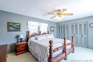 Nice, well maintained lake front home with fantastic main - photo 12