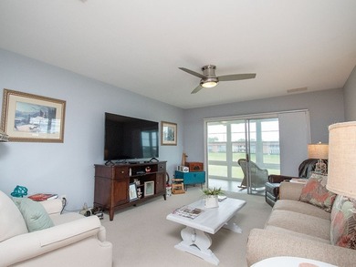 Everyone's favorite Vista Royale Model B floor plan with truly - photo 13