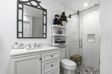 Experience the pinnacle of Wellington living in this Vista Del - photo 18