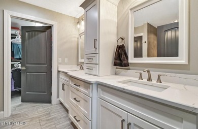 Golf-Front Luxury in Fairfield Glade | 3-Car Garage | One-Level - photo 21