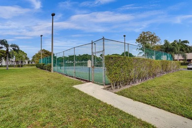 WATERFRONT LIVING WITH EXCEPTIONAL BUYER SAVINGS! Move right - photo 23