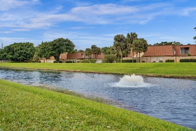 WATERFRONT LIVING WITH EXCEPTIONAL BUYER SAVINGS! Move right - photo 25