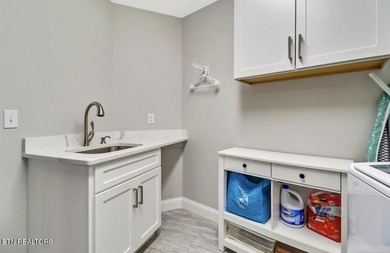 Golf-Front Luxury in Fairfield Glade | 3-Car Garage | One-Level - photo 30