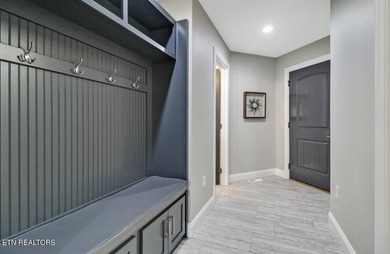 Golf-Front Luxury in Fairfield Glade | 3-Car Garage | One-Level - photo 31