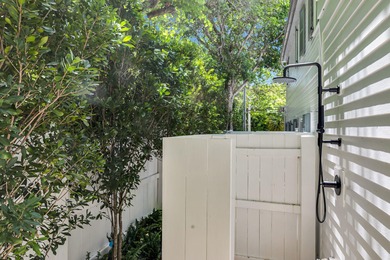 Discover unparalleled luxury in the heart of Old Town, Key - photo 35