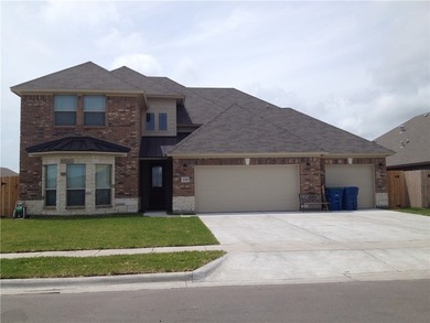 A rare opportunity to own this beautifully maintained 4 bedroom - photo 1