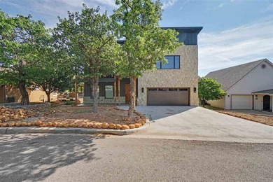 Nestled in the foothills of the Wichita Mountains, this - photo 1
