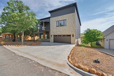 Nestled in the foothills of the Wichita Mountains, this - photo 4