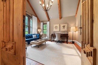 FULLY FURNISHED LAKE FRONT ESTATE LOCATED ON A COVE IN THE - photo 7