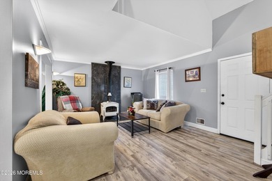 Located in a desirable neighborhood, this spacious home has 4 - photo 11