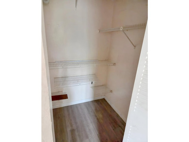 2BD/2BA, Open layout, central A/C, and in-unit laundry hookups - photo 18