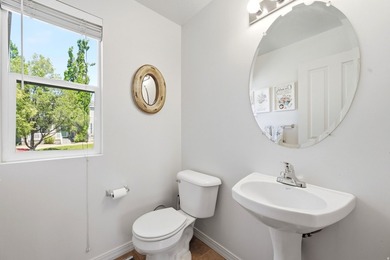 Welcome to this beautiful 3-bedroom, 2.5-bath home tucked away - photo 8