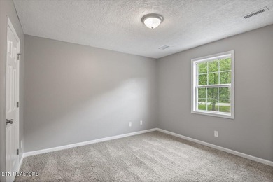 Welcome to your new home! 348 Ridge Road in Caryville, Tennessee - photo 22
