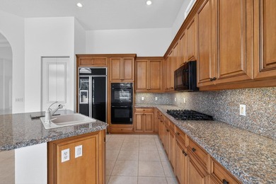 Located in the highly sought-after, boutique community of Grande - photo 13