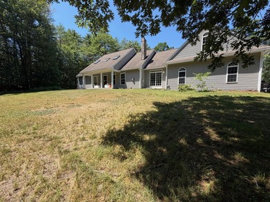 Welcome to your dream home in the heart of Newfield! This - photo 6