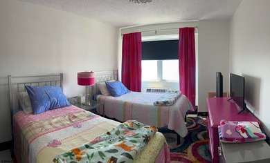 Beautifully renovated 2BR/2BA condo in Landmark Towers offering - photo 22